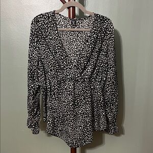 SHEIN Black and White Dotted Blouse